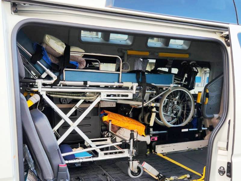 ハイエースの車内