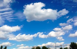 空と雲