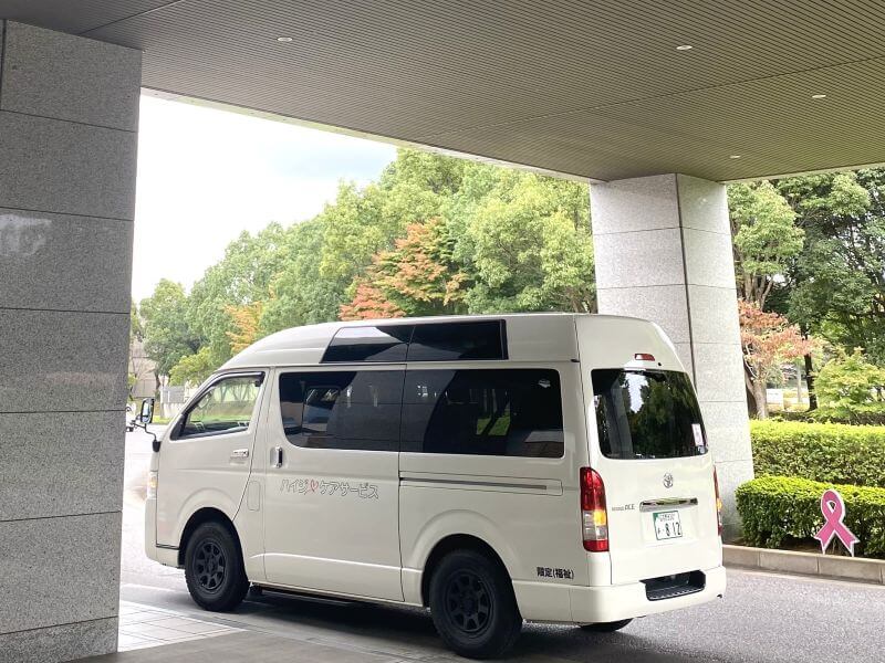 介護車両ハイエース