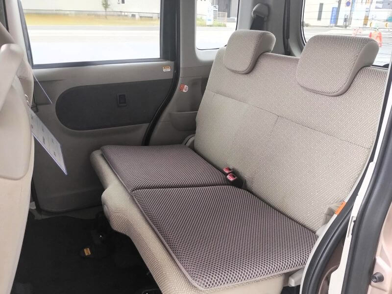 介護車両タント車内