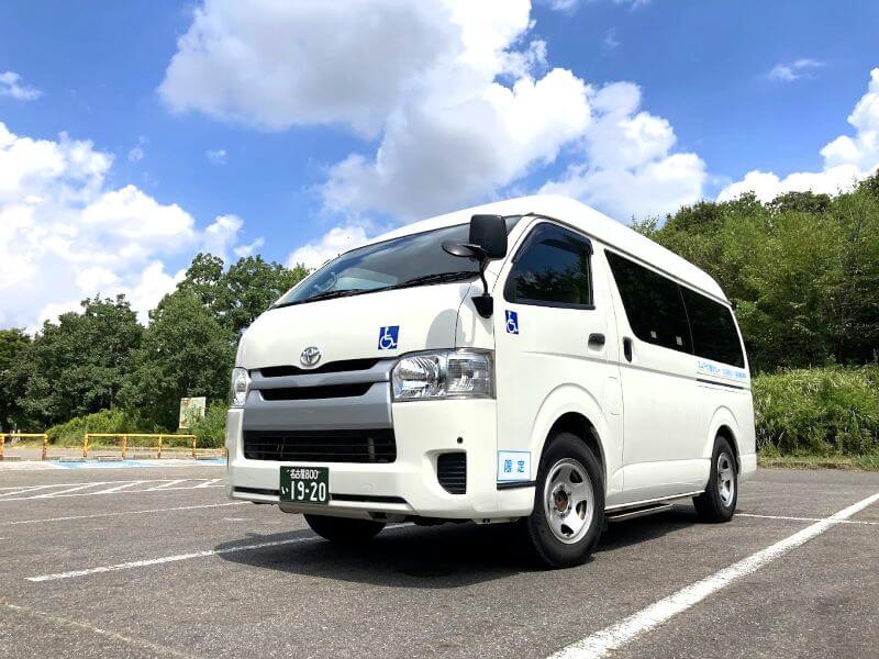 介護車両ハイエース