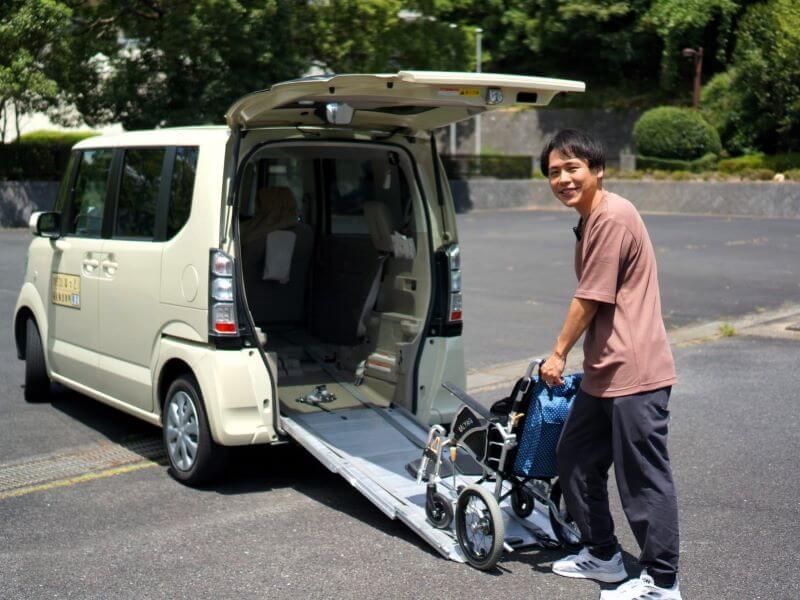 車いす介助
