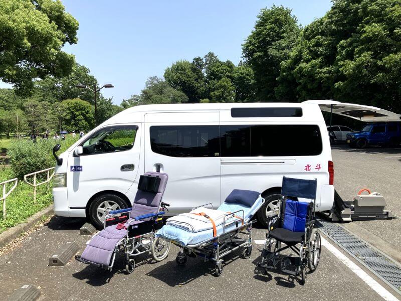 車いす・リクライニング車いす・ストレッチャー