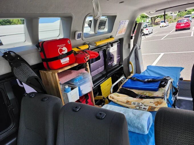 ストレッチャー乗車時