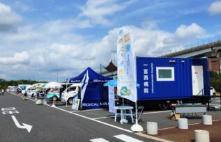 医療モビリティ博会場風景