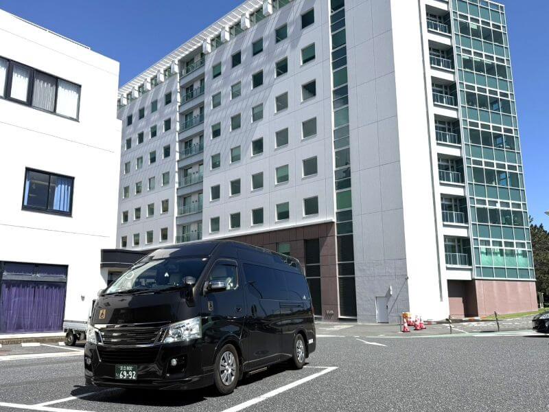 介護車両キャラバン後部