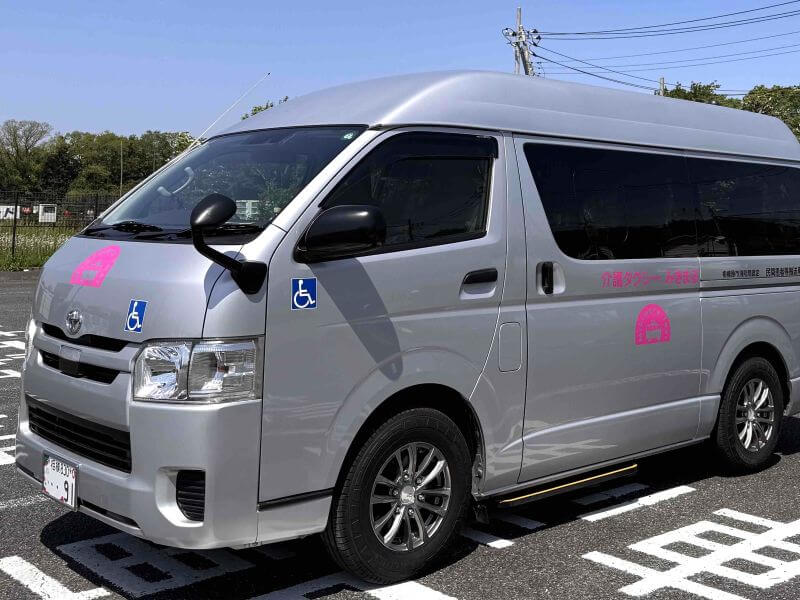 福祉車両ハイエース
