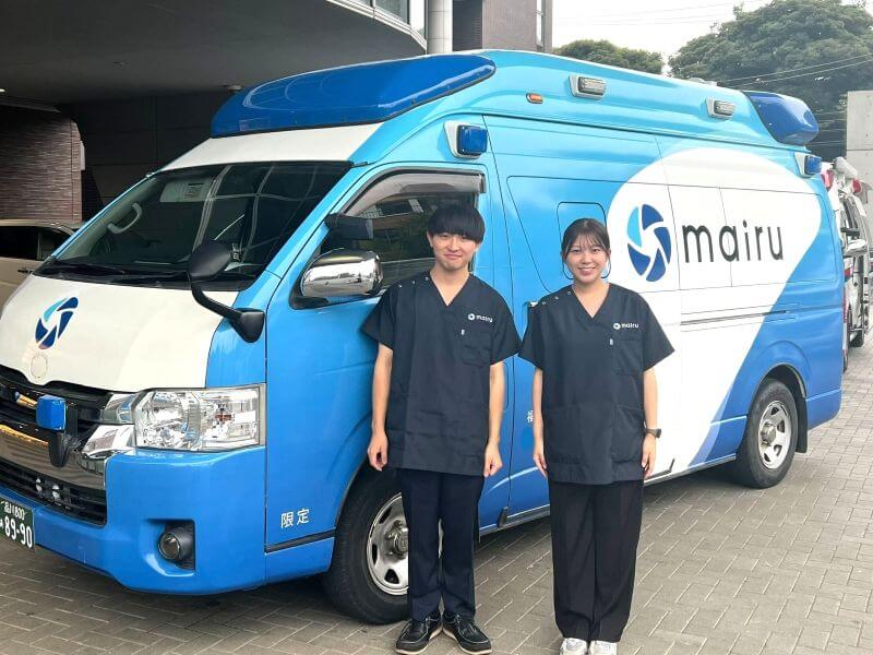 ドライバーは2名とハイメディック