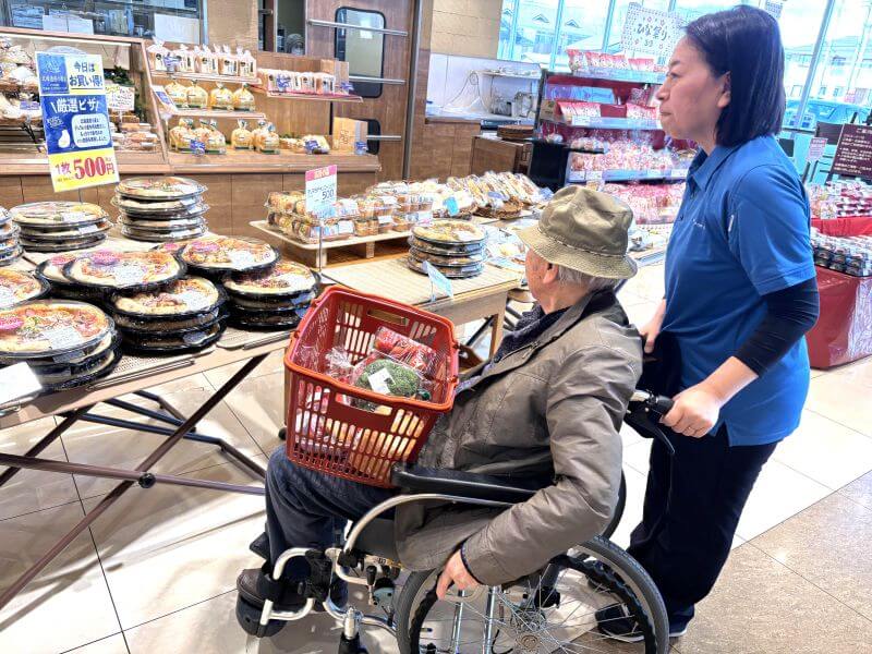 買い物付添い介助