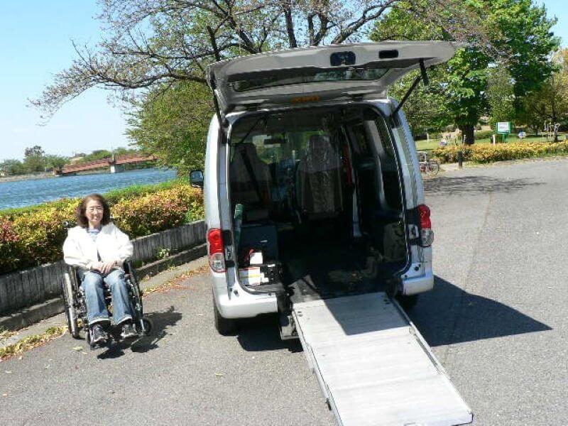 介護車両バネットスロープ