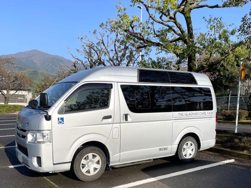 介護車両ハイエース